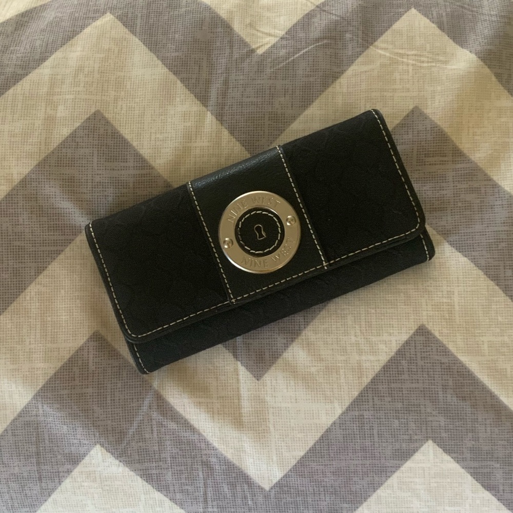 Black Trifold Nine West Women’s Wallet